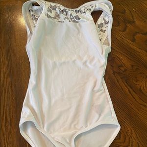 WHITE LACE DANCE LEOTARD FOR SALE!! 🤍🩰